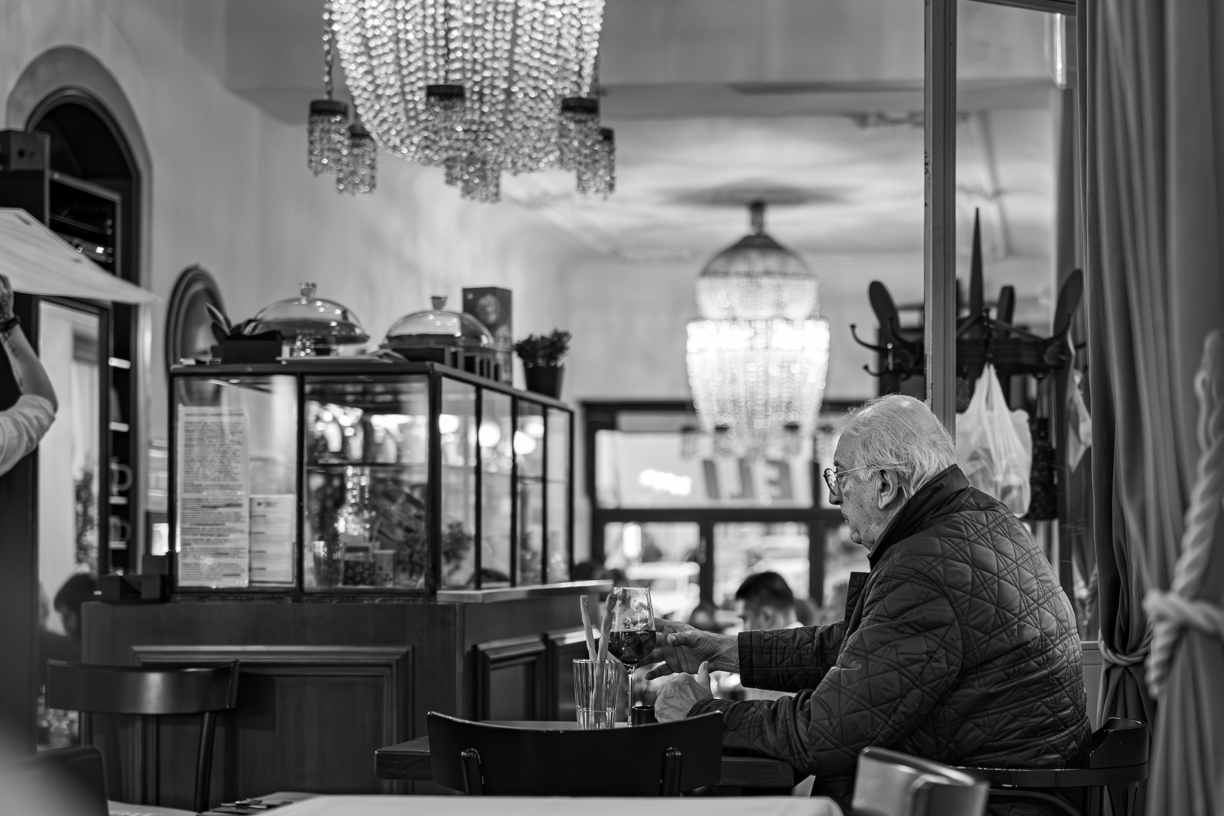 Bar Customer